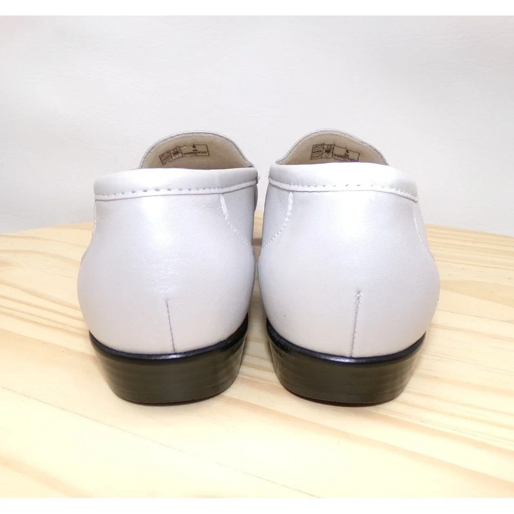 SAS Simplify Slip On Tripad Loafers Womens Silver Cloud Size 8 M Leather‎ NEW